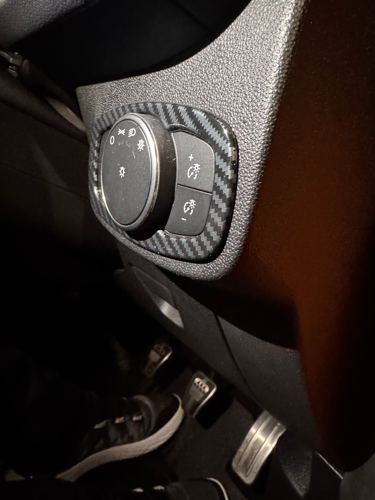 Transit Custom - Carbon Fibre Look Headlight Control Panel Surround