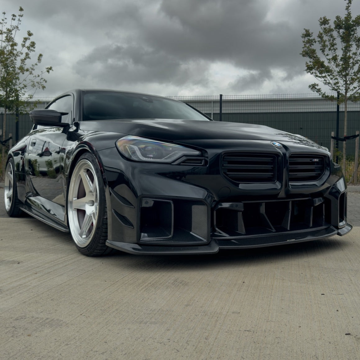 BMW M2 G87 Front Bumper Carbon Fibre Vent Inserts / Brake Cooling Air Ducts & Scoops (2023+) – Gloss Pre-Preg OEM Style Performance Intakes – CT Design