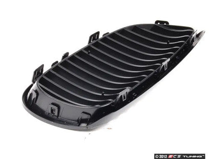 BMW E9X (E90 E92 E93 & M3) Gloss Black Kidney Grilles/Front Grills - Shadowline Blackout Chrome Delete Replacement Set - 3 Series Saloon/Sedan, Coupe, Convertible Pair