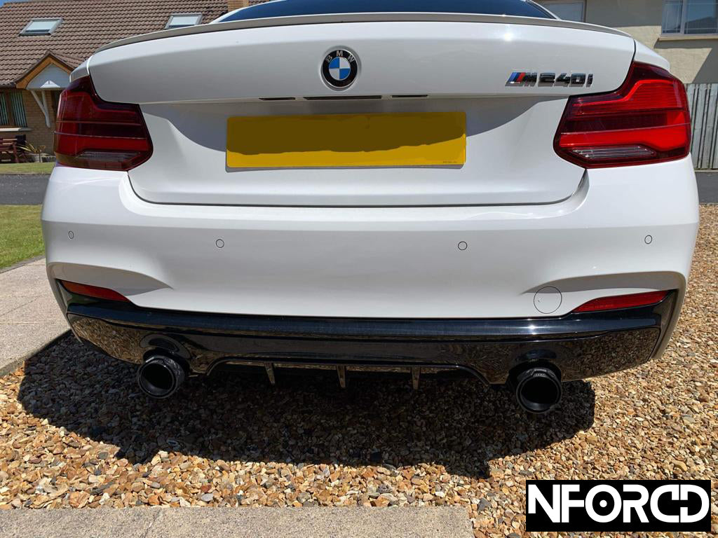 Forged Carbon Fibre Exhaust Tips for BMW - Silver Accents | M Performance Style Tailpipe Trims/Covers | Slip-On Clamp Fit End Tips | 63-67mm & 67-72mm Inlet | Marbled Carbon Tailpipe Finishers | UK Stock