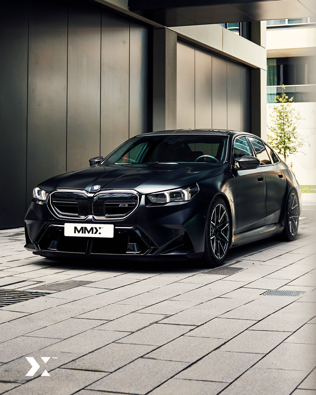 MMX Sport Spring Kit, Lowering Coil Springs for BMW M5 G90 xDrive, Approx 25mm Front / 20mm Rear Drop Suspension Upgrade