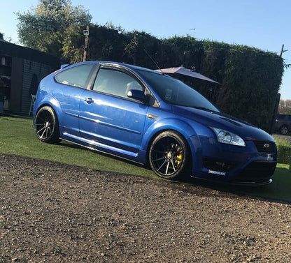 Ford Focus ST225 Mk2 Pre-Facelift Front Splitter / Front Lip Spoiler Gloss Black ABS - Front Bumper Lip Chin Spoiler Air Dam Valance Extension (2005-2007) UK Made