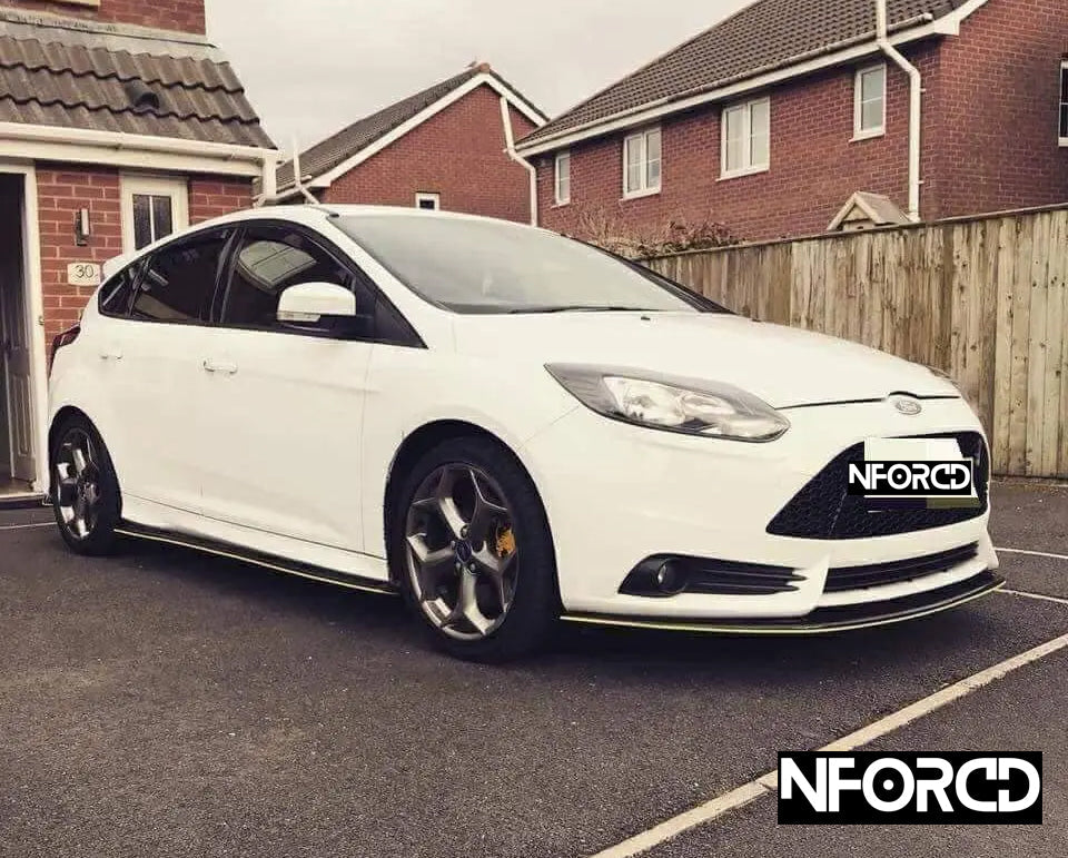 Ford Focus ST MK3 Pre-Facelift Front Splitter / Front Lip Spoiler / Chin Spoiler – Gloss Black ABS Bumper Lip by KSB (2012-2014)