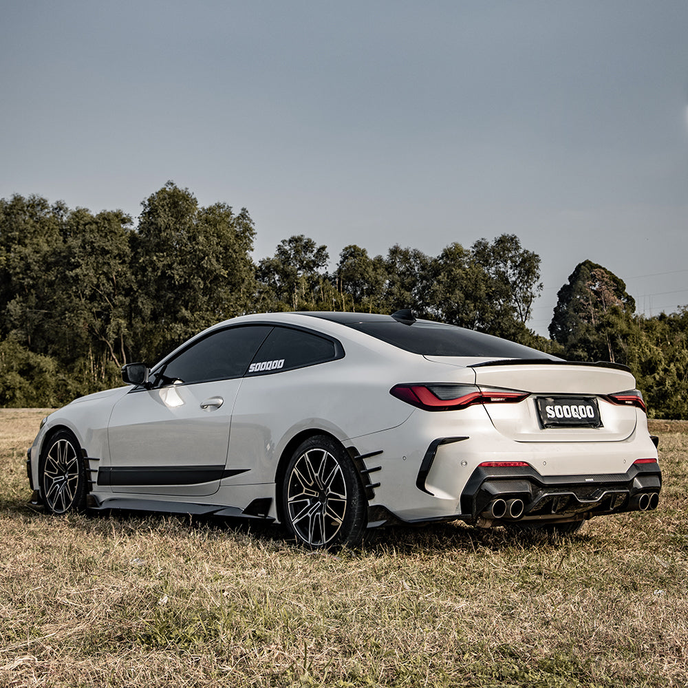 SooQoo BMW G22 G23 4 Series Rear Diffuser In Gloss Carbon Fibre