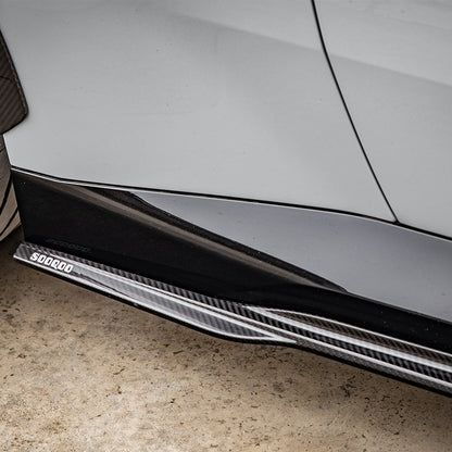 SooQoo BMW G42 M240i Side Skirts In Gloss Carbon Fibre