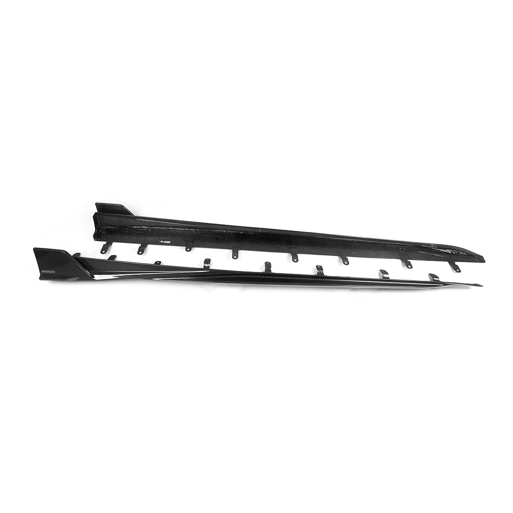 SooQoo BMW G05 X5 Side Skirts In Gloss Carbon Fibre