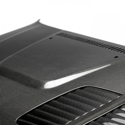 Seibon GTR-Style Vented Gloss Carbon Fibre/Fiber Bonnet/Hood for BMW 1 Series E8x E81 E82 E87 E88 Coupe Hatch Convertible (116i 118i 120i 123d 125i 128i 130i 135i 1M) Lightweight Performance OEM Replacement