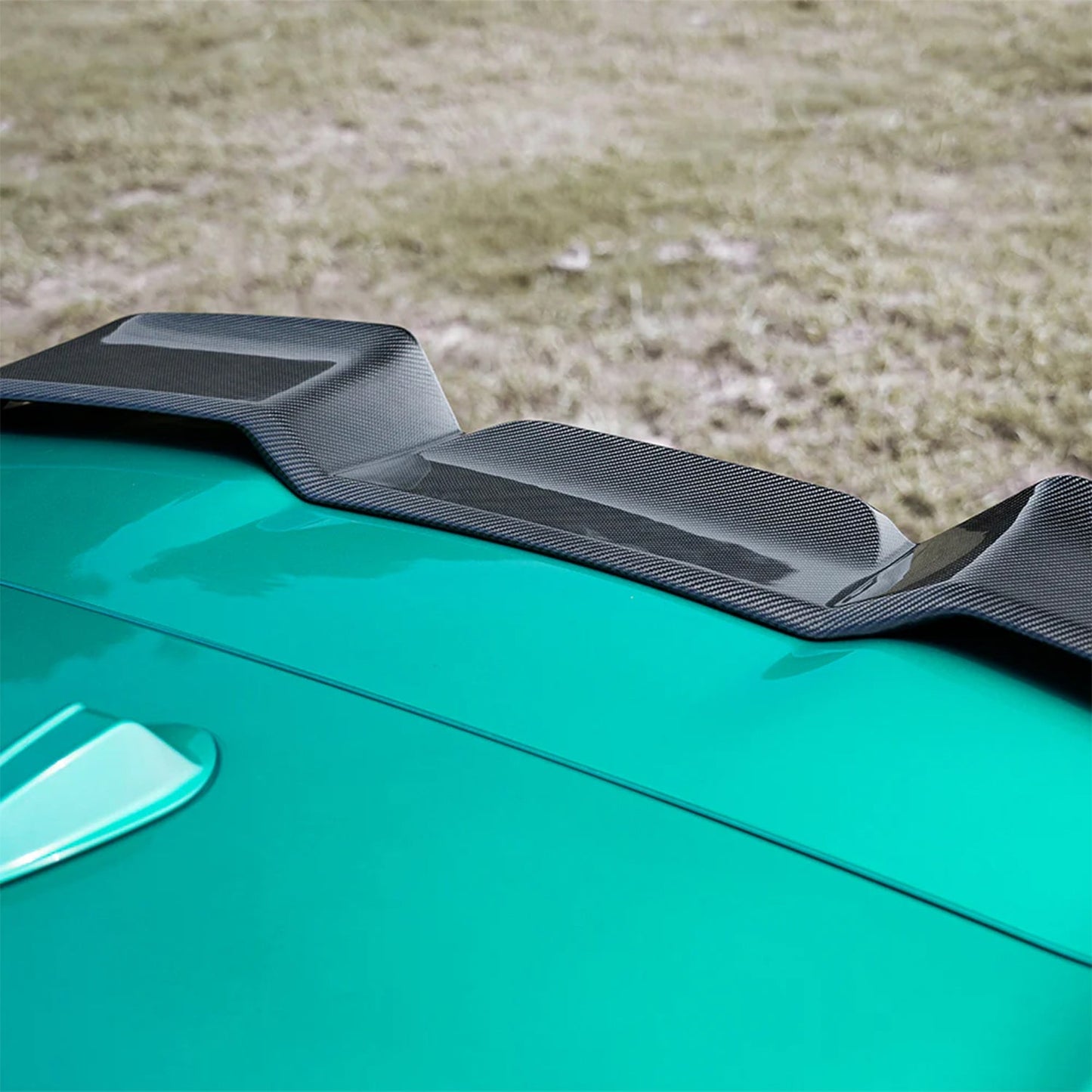 SooQoo BMW F95 X5M LCI Rear Roof Spoiler In Gloss Carbon Fibre