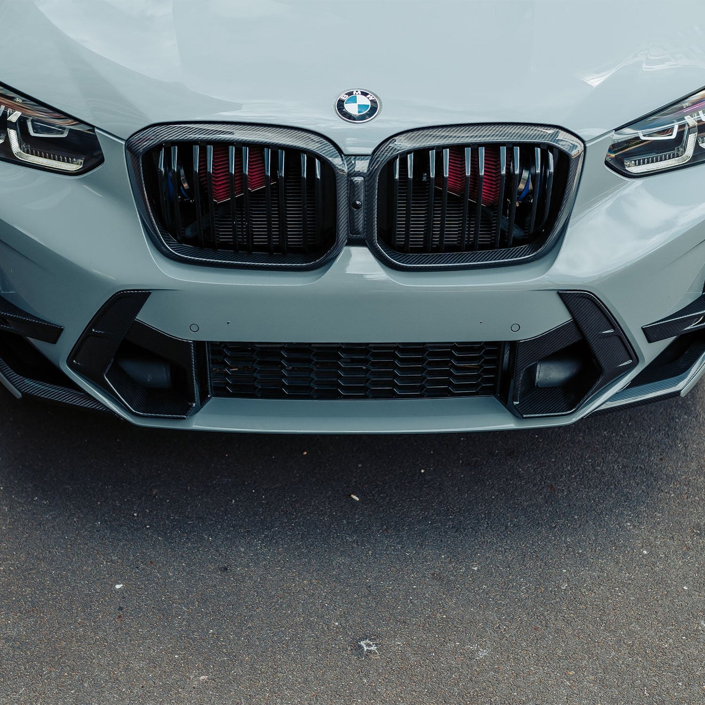 SooQoo BMW X3M F97 & X4M F98 LCI Front Ducts In Gloss Pre Preg Carbon Fibre (Facelift 2022+)