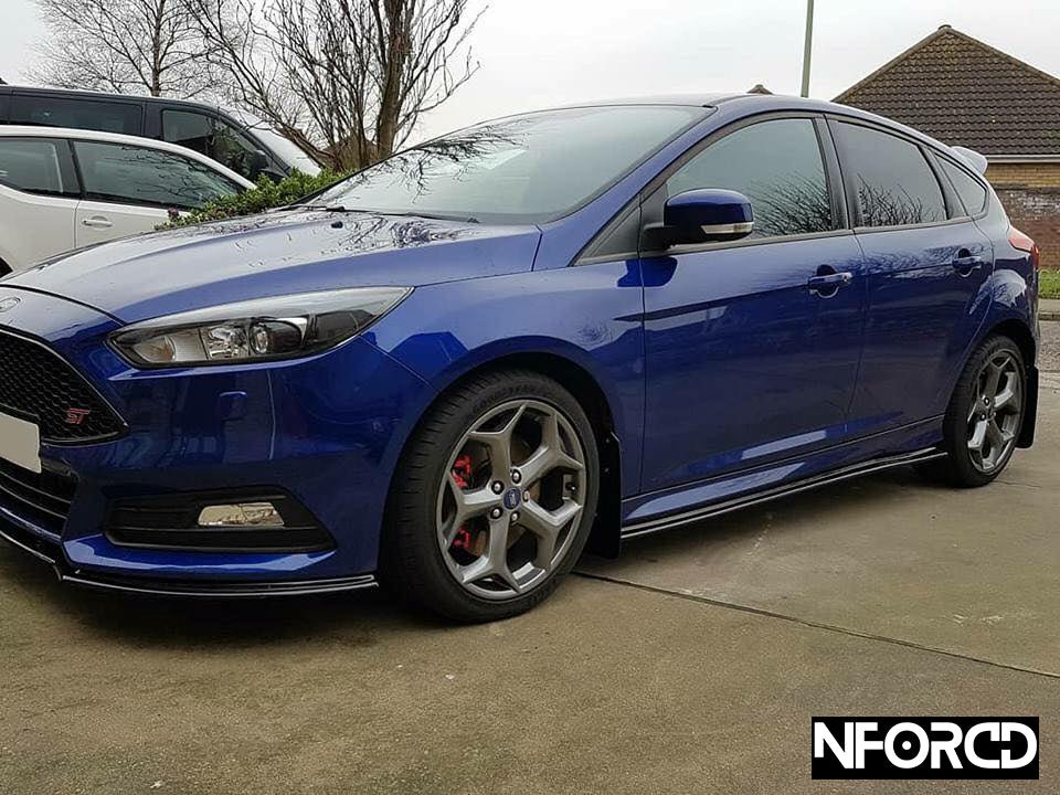 Gloss Black ABS Front Splitter / Front Lip / Chin Spoiler for Ford Focus ST Mk3 Facelift (MK3.5, 2015–2018) – KSB Front Bumper Extension Valance | UK Made Body Kit Styling Upgrade | Lower Splitter, Front Skirt, Bumper Lip | ST250, Aero Splitter