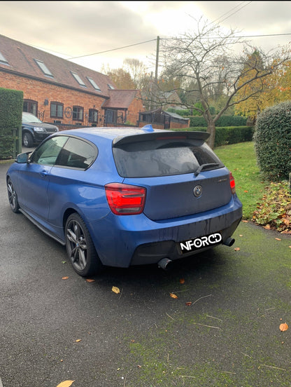 BMW 1 Series F20 F21 Carbon Fibre Rear Spoiler Wing – Boot/Tailgate Lip Spoiler for M135i M140i Hatchback 2011–2019 (Gloss Carbon Fiber, OEM+ Fitment, UK)