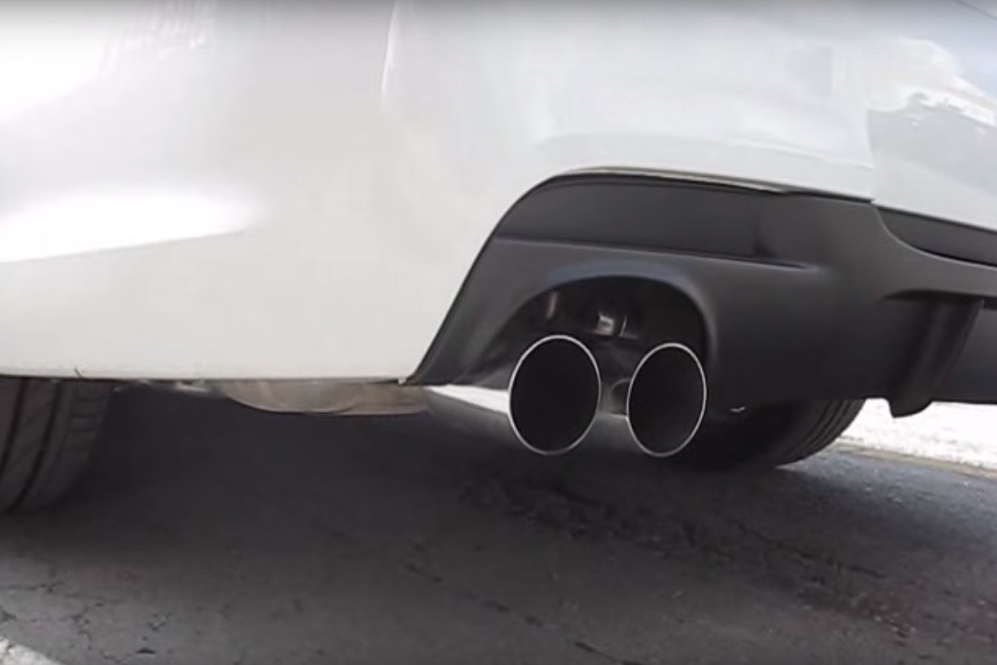 Genuine BMW Performance Exhaust Rear Silencer / Sports Back Box Axle-Back for 3 Series E92 E93 330i (E9x, N52 N53) - Stainless Steel Twin 80mm Polished Tips - OEM Muffler Rear Section, Direct Bolt-On - PN 18102208791 - Coupe & Convertible N52B30 N53B30