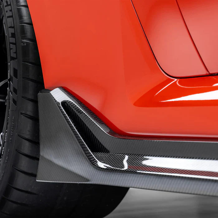 Vorsteiner VRS BMW M2 G87 (2022+) Carbon Fibre/Carbon Fiber Vented Front Wings/Fenders/Arches & Side Skirts/Rocker Panels/Side Blades - Gloss Dry Carbon Pre-Preg Autoclave Aero Body Kit