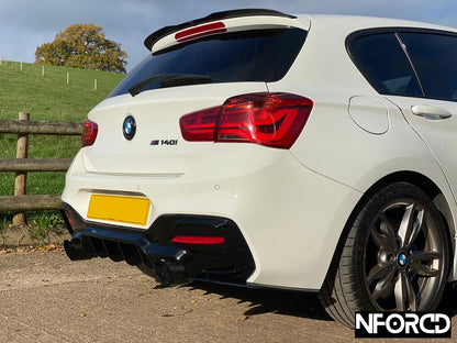BMW 1 Series F20 LCI Rear Diffuser for M140i M135i – Gloss Black Twin Exit Dual Exhaust Valance Rear Bumper Lower Spoiler OEM Style ABS Clip-On Insert (Facelift 2015-2019) UK Stock