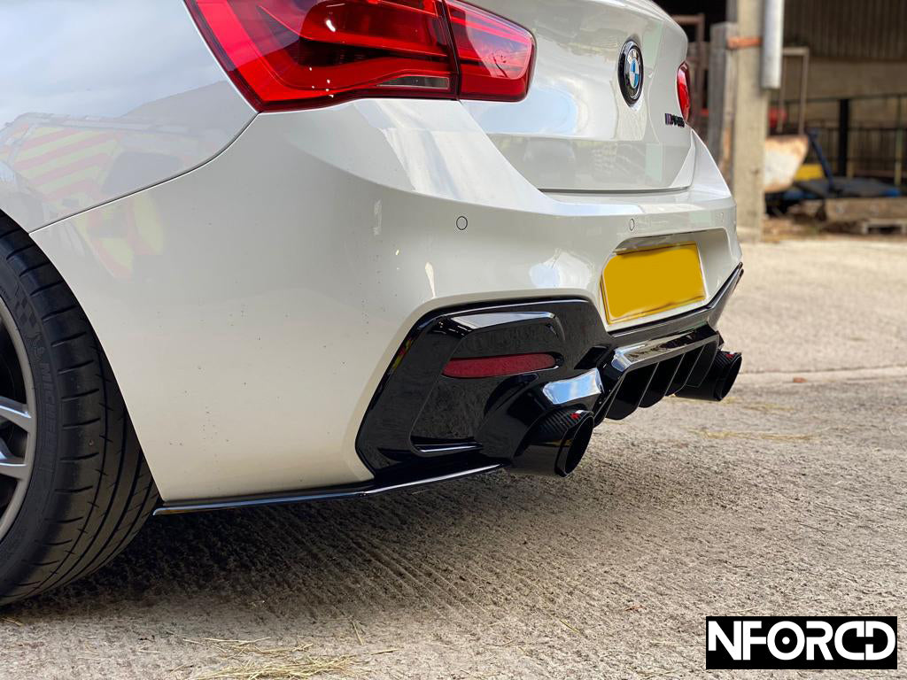 BMW 1 Series F20 LCI Rear Diffuser for M140i M135i – Gloss Black Twin Exit Dual Exhaust Valance Rear Bumper Lower Spoiler OEM Style ABS Clip-On Insert (Facelift 2015-2019) UK Stock
