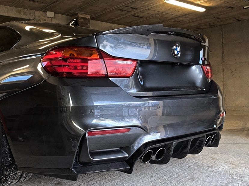 BMW M4 F82 Coupe 2014-2020 Matte/Matt Black V-Style Rear Lip Spoiler - Boot Lid/Trunk Lip Ducktail Tail Spoiler ABS Boot Wing OEM+ Styling Performance Aero