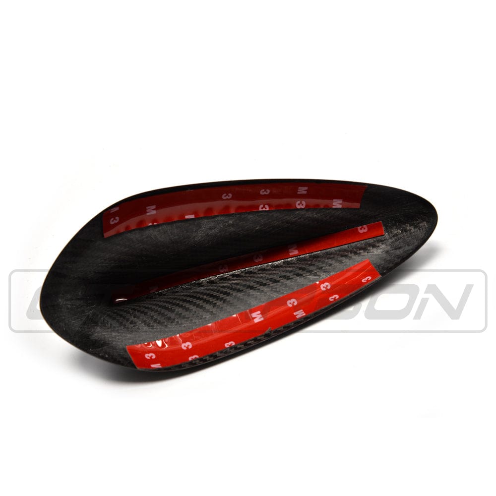 CT Carbon Dry Carbon Fibre Shark Fin Roof Aerial/Antenna Cover Cap for BMW F-Series Fxx – F87 M2/M2C, F80 M3, F82/F83 M4, F22 2 Series, F30/F31 3 Series, F32 4 Series – Pre-Preg Overlay, M Performance Style