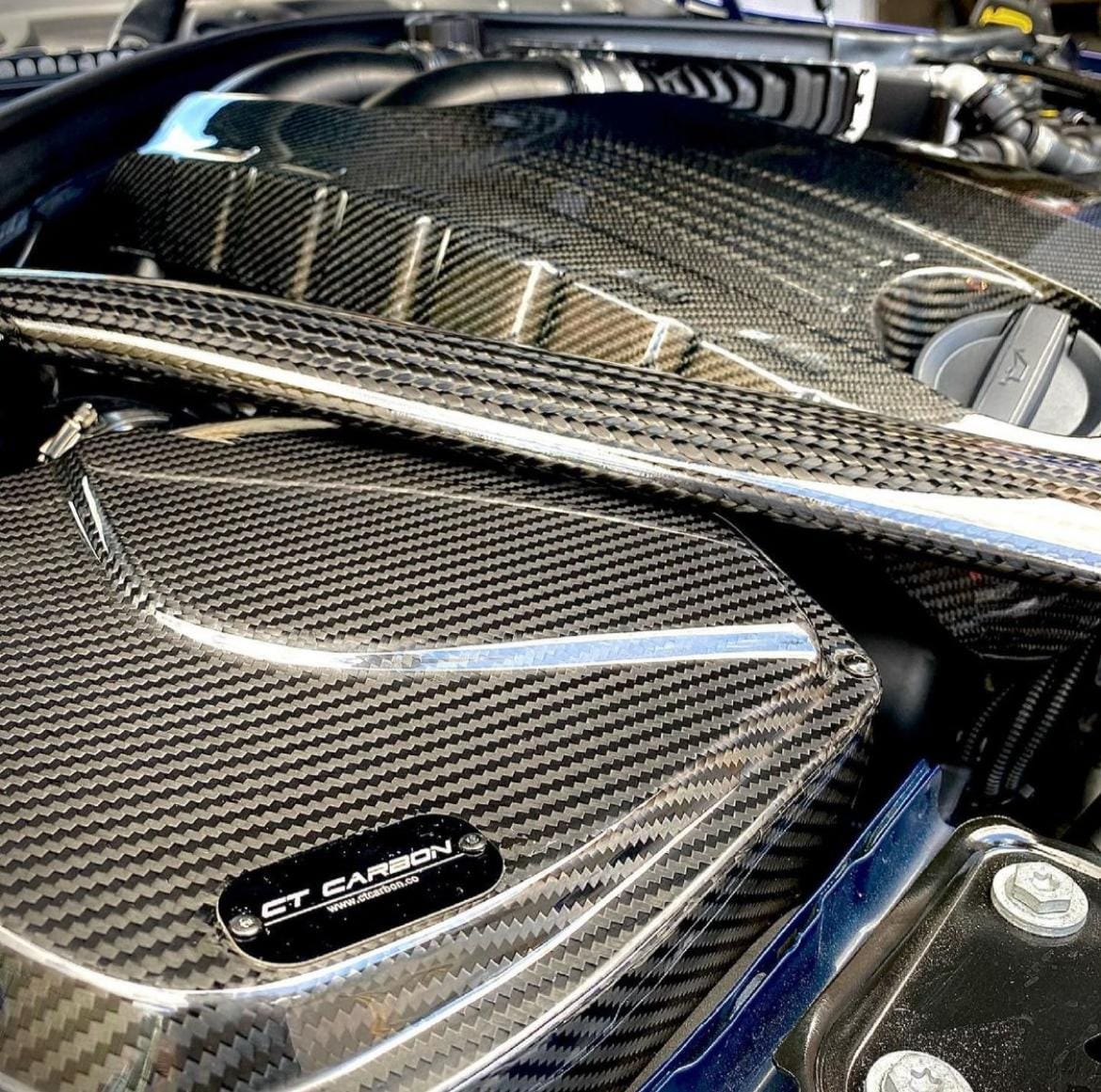 CT Carbon Pre-Preg Carbon Fibre Intake / Induction Kit for BMW M2 Competition, M3, M4 (F87C F80 F82 F83) S55 - Performance Cold Air Intake, Carbon Airbox Upgrade - F8x Twin-Turbo Ram Air
