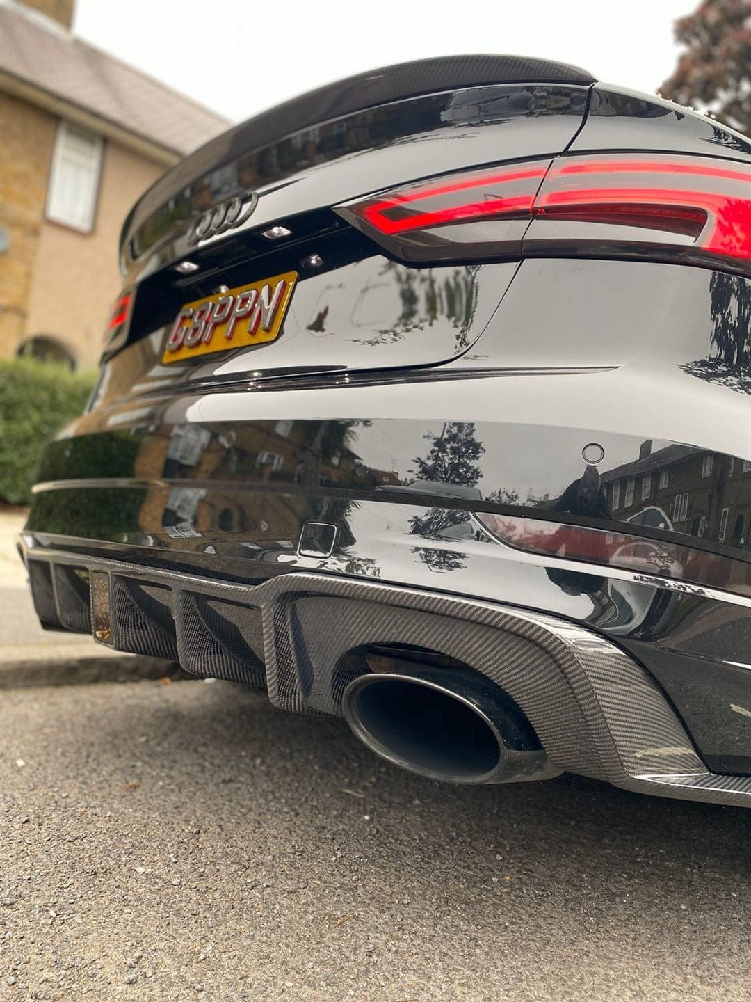 Audi RS3 8V Facelift 2018-2021 Saloon/Sedan 4-Door Gloss Carbon Fibre (Carbon Fiber) Body Kit - Full Aero Styling Pack: Front Splitter, Side Skirts, Rear Diffuser, Boot Spoiler - CT Carbon
