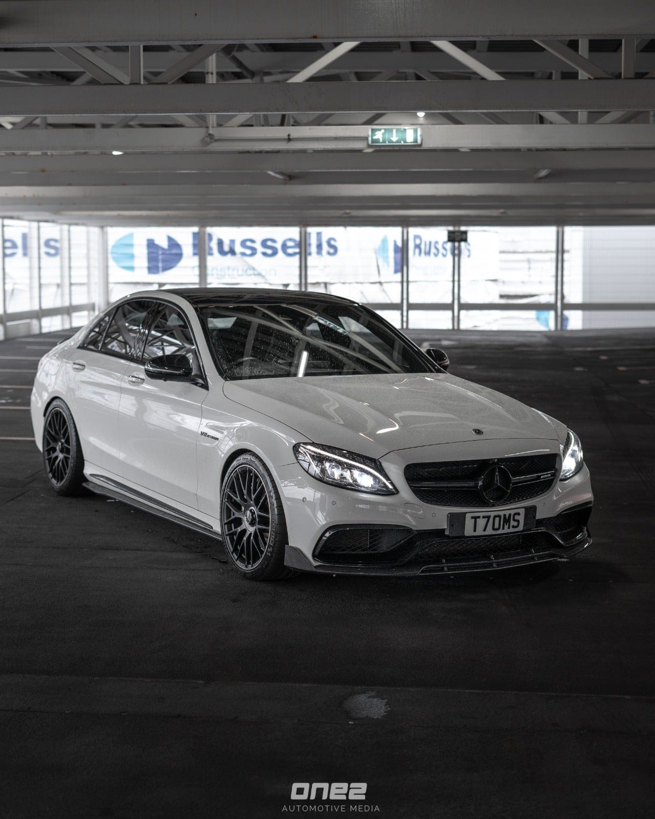 Mercedes-AMG C63 W205 Saloon 2014-2018 Full Carbon Fibre/Fiber Body Kit | B-Style Aero Pack: Front Lip Splitter, Side Skirt Extensions (D), Rear Diffuser (B), Boot Lip Spoiler (PS) | 4-Door C-Class Sedan