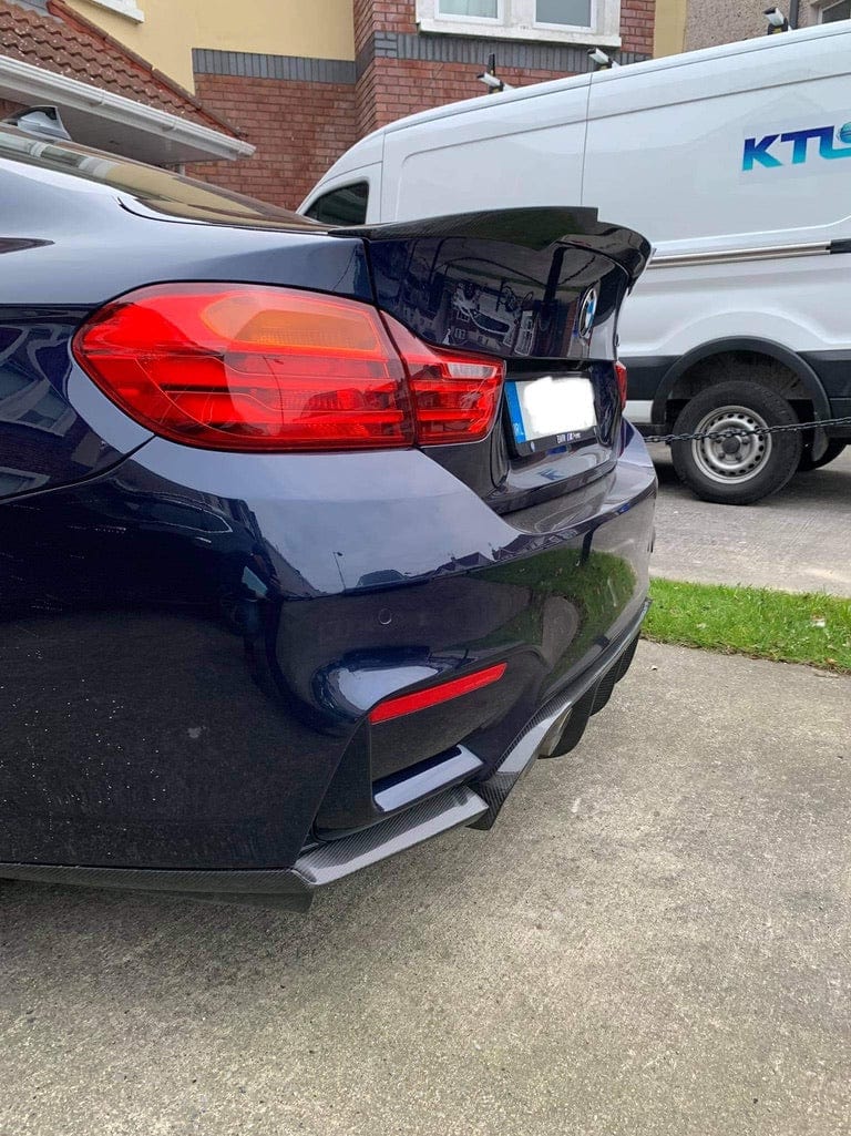 BMW M3 (F80) SALOON FULL CARBON FIBRE KIT - DTM