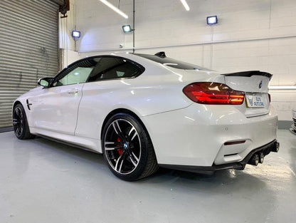 BMW M4 F82 Coupe 2014–2020 Carbon Fibre/Carbon Fiber Body Kit V1 – Full Aero Styling Pack (M Performance/MP Style) – Front Lip Splitter, Side Skirt Extensions, Rear Diffuser/Valance, Boot/Trunk Spoiler – CT Carbon