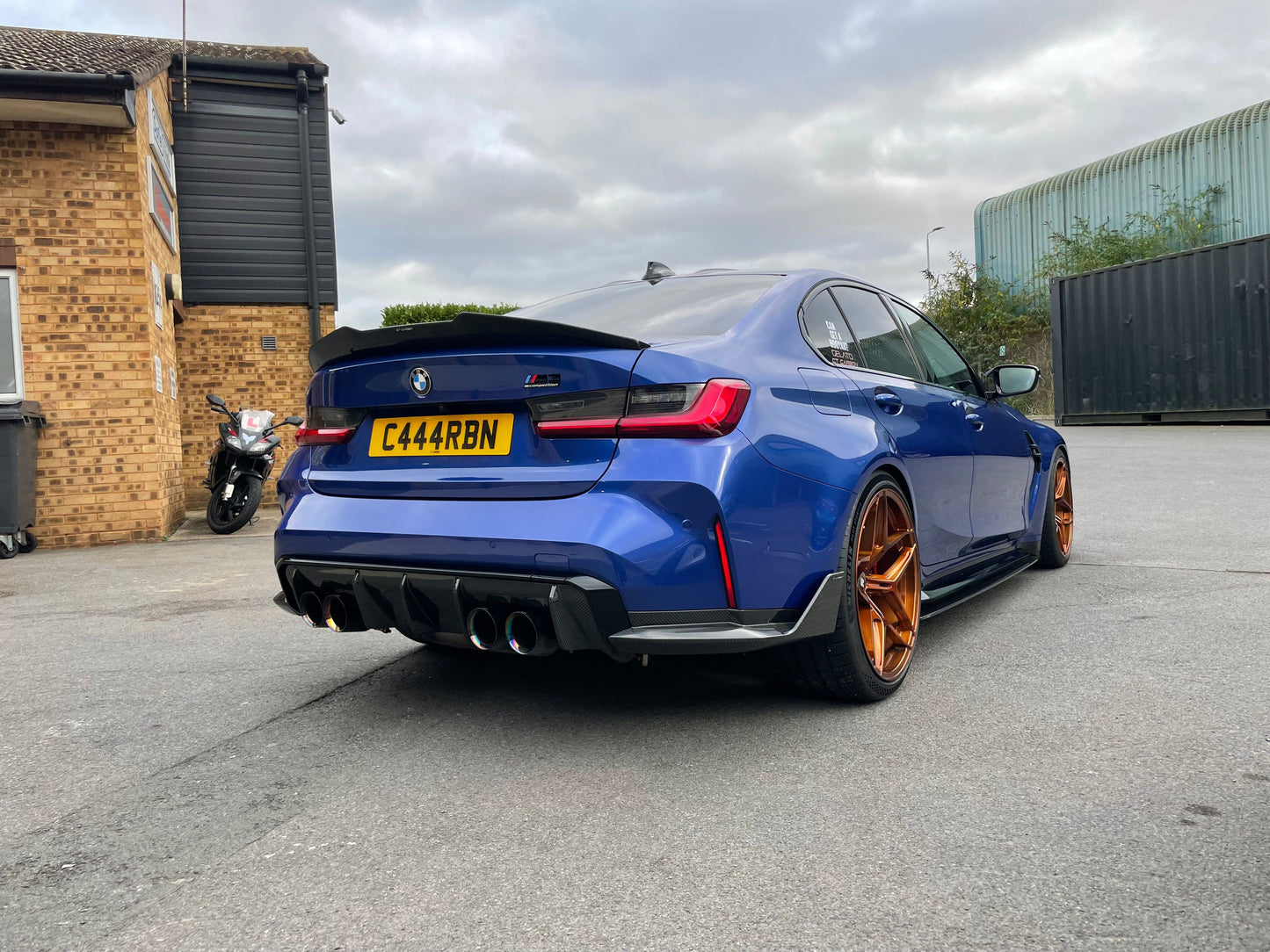 BMW M3 G80/G81 (2021+) Carbon Fibre Rear Spats / Corner Splitters – Rear Bumper Extensions Valance/Apron Trims | M Performance Style | Pre-Preg | CT Carbon | Saloon & Touring