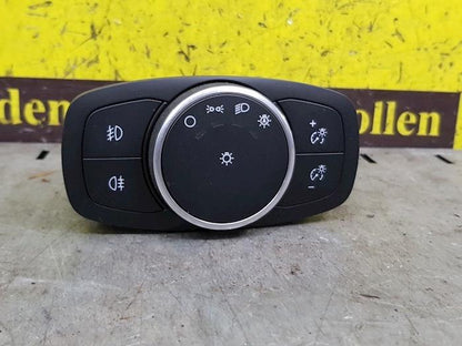 Ford Focus MK4 / MK4.5 - Carbon Fibre Look Headlight Control Panel Surround