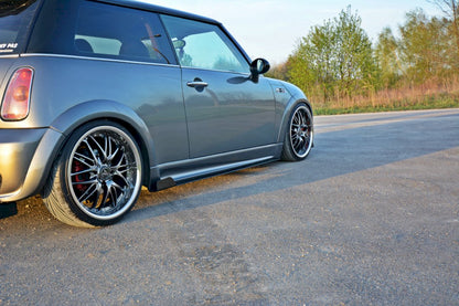 Maxton Design - RACING SIDE SKIRTS DIFFUSERS MINI R53 COOPER S JCW (2003-2006)