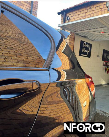 BMW 1 Series F20 F21 Carbon Fibre Rear Spoiler Wing – Boot/Tailgate Lip Spoiler for M135i M140i Hatchback 2011–2019 (Gloss Carbon Fiber, OEM+ Fitment, UK)