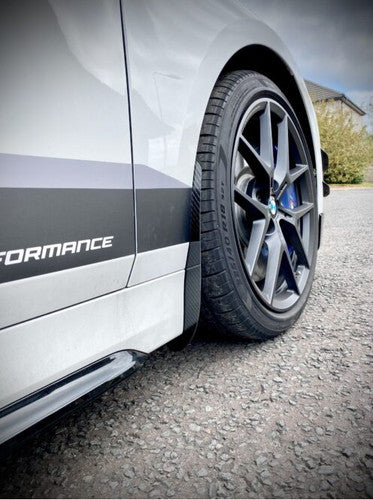 AP Design by Automotive Passion Carbon Fibre Front Arch Guards for BMW 1 Series F40 M Sport & M135i xDrive - Gloss Carbon Wheel Arch Covers, Fender Protectors, Splash Guards, Stone Chip Paint Protection Trim, Arch Extensions