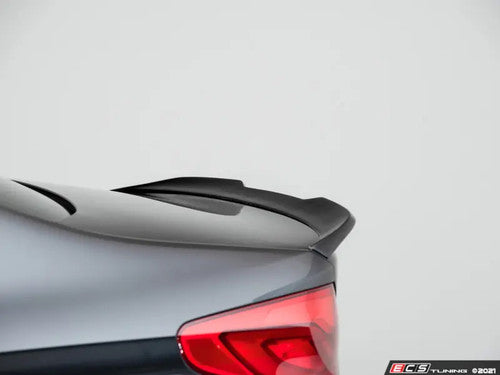 ECS Tuning CS Style Carbon Fibre/Fiber Rear Boot/Trunk Lip Spoiler (Ducktail) for BMW 5 Series G30 Sedan/Saloon & M5 F90 – Gloss Real Carbon Decklid/Bootlid Wing for 530e 530i 540i M550i