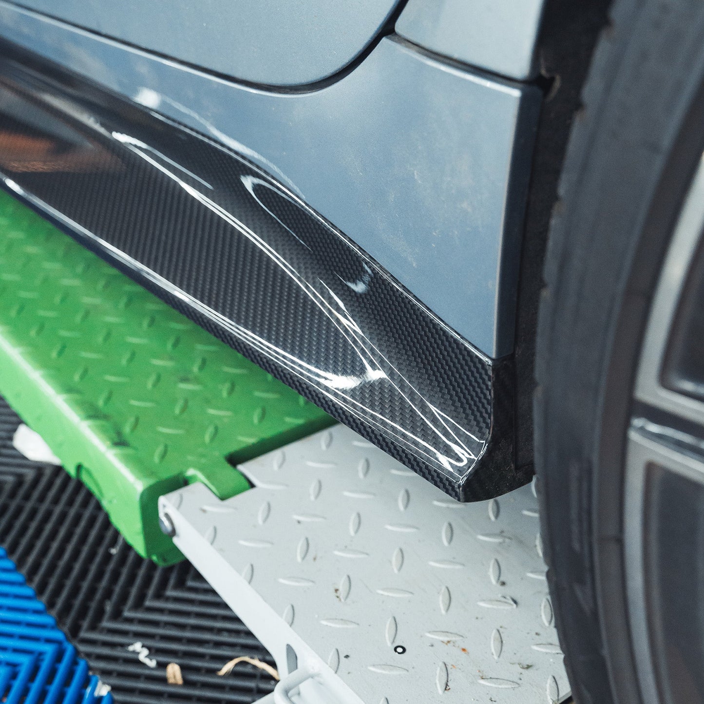 CT Carbon Pre-Preg Carbon Fibre/Carbon Fiber Side Skirt Replacement V3 for BMW M3 G80 Saloon (2021+) & G81 Touring (2022+) – Aero Sills, Side Skirt Extensions, Side Blades, Rocker Panel/Sill Extensions (Dry Carbon)