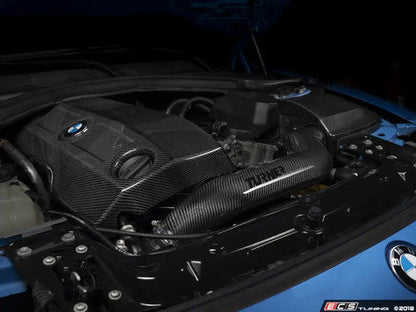 Turner Motorsport Carbon Fibre Engine Cover for BMW N55 – Gloss 2x2 Twill Weave Under‑Bonnet/Underhood Engine Bay Top Shroud – Fits F22/F23 M235i, F30 335i, F32/F33/F36 435i, F87 M2 – OEM‑Style Beauty Cover
