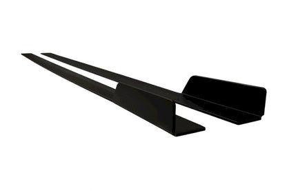 Maxton Design - RACING SIDE SKIRTS DIFFUSERS VW GOLF GTI 7.5 (2017-19)