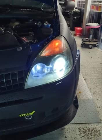 IllumiNite D2S BI Xenon replacement / Upgrade 6000k (P32d-2)