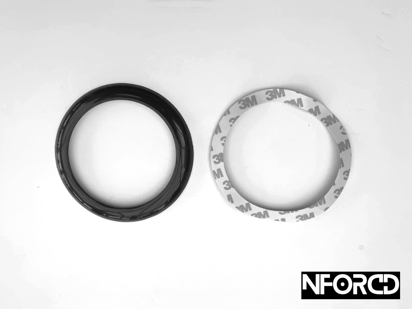 High Gloss Black Rear Badge Ring Cover for BMW 1 Series F20 F21 (2012-2019) – Boot Lid/Tailgate Emblem Surround Trim Overlay | Piano Black Dechrome Frame | 3M Stick-On | Fits M140i M135i 114i 116i 118i 120i 125i 114d 116d 118d 120d 125d