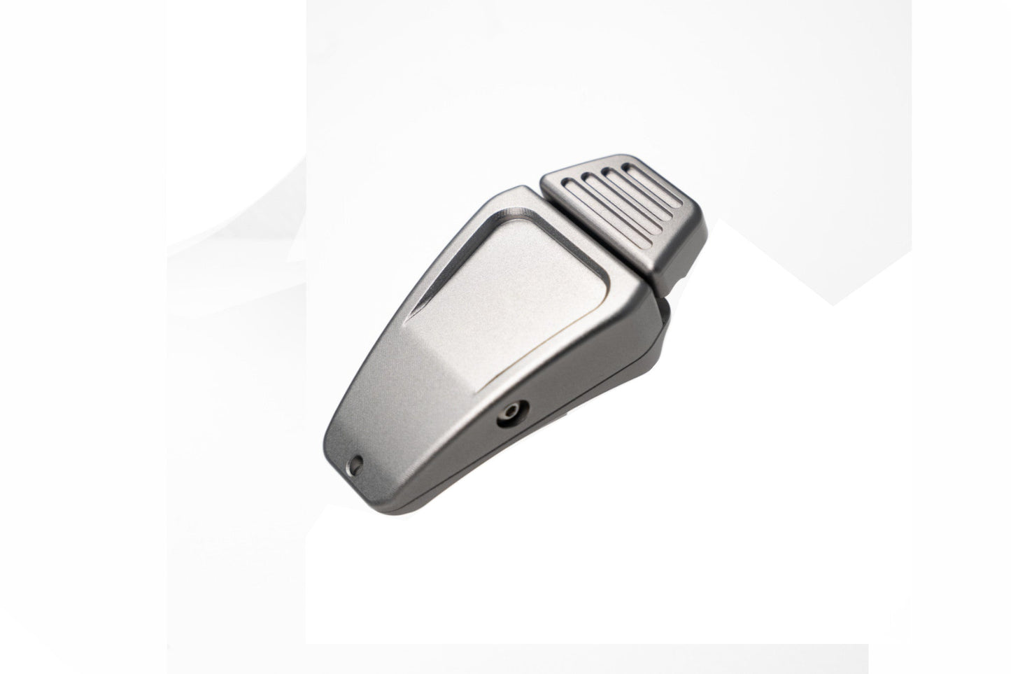 MAED Billet Magnetic Clicker - CNC Machined Aluminium/Aluminum EDC Fidget Button, Magnet Actuated Metal Desk Toy with Tactile Click, Paddle Shifter Gear Change Feel, Stress Relief and Focus Aid, Pocket Clicker for Drivers, Engineers, Sim Racing Gift