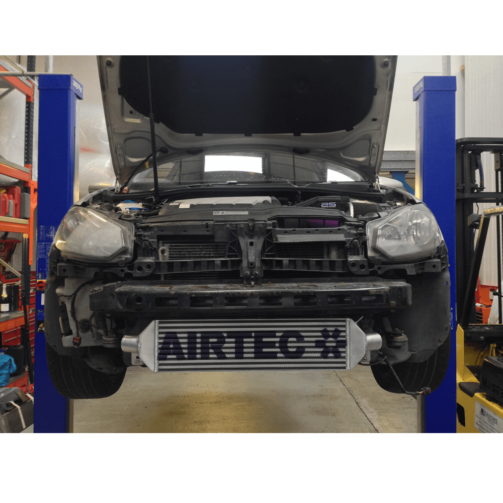 AIRTEC Front Mount Intercooler FMIC Upgrade Kit for Volkswagen Golf Mk6 2.0 TDI Common Rail (CR140) - Direct Fit, No Cutting, Retains Crash Bar