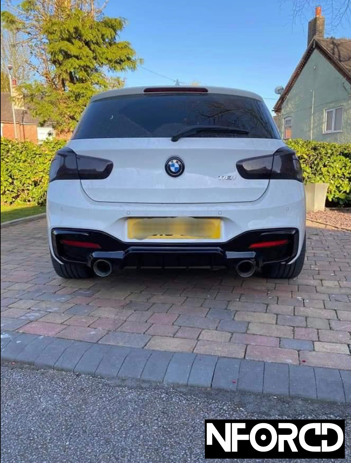 BMW 1 Series F20 LCI Rear Diffuser for M140i M135i – Gloss Black Twin Exit Dual Exhaust Valance Rear Bumper Lower Spoiler OEM Style ABS Clip-On Insert (Facelift 2015-2019) UK Stock