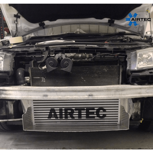 AIRTEC 95MM CORE INTERCOOLER UPGRADE WITH AIR-RAM SCOOP FOR MEGANE 2 225 AND R26