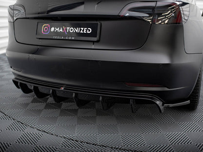 Maxton Design - REAR VALANCE V.2 TESLA MODEL 3 (2017-2023)