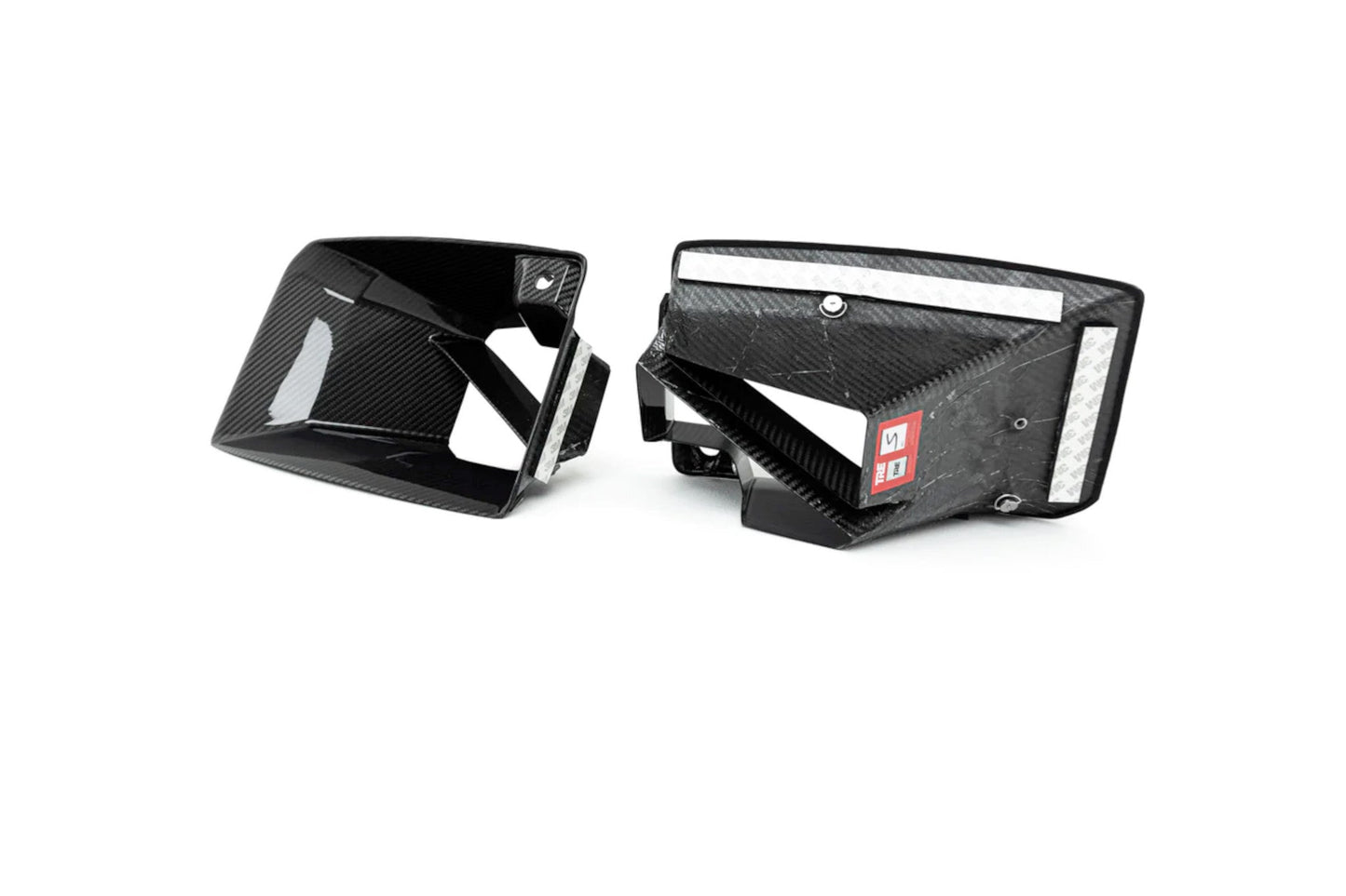 TRE Pre-Preg Dry Carbon Fibre Front Duct Inserts for BMW M2 G87 (2023+) - 2x2 Twill Front Bumper Air Intake Vent Trims