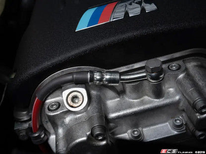 ECS Tuning BMW S54 VANOS Oil Feed Line Hose – Braided Stainless Steel Upgrade, Heat-Resistant – E46 M3, Z3M & Z4M 3.2L – VANOS Oil Pressure/VVT Cam Timing Pipe – Direct Replacement for OEM 11367837614 / 11 36 7 837 614