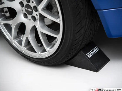 Schwaben Rubber Wheel Chocks – Heavy-Duty Car Tyre Stoppers (Pair, 2‑Piece) | Anti‑Roll Ramp Safety Blocks for Garage & Driveway | Vehicle Stabilisers/Chocks UK